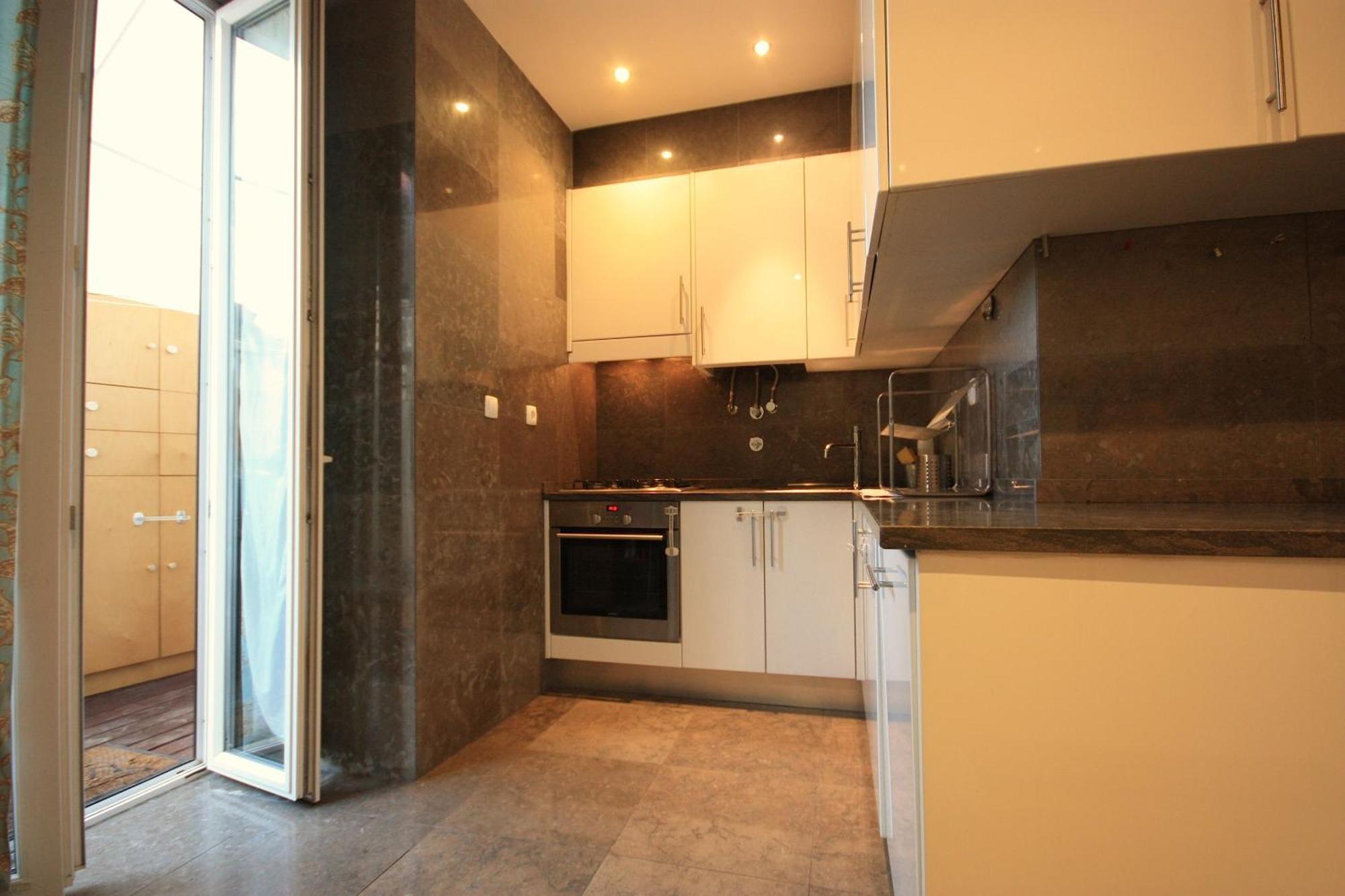Myplace - - Camoes Apartamento *